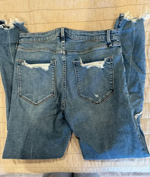 Abercrombie Jeans - Image 2