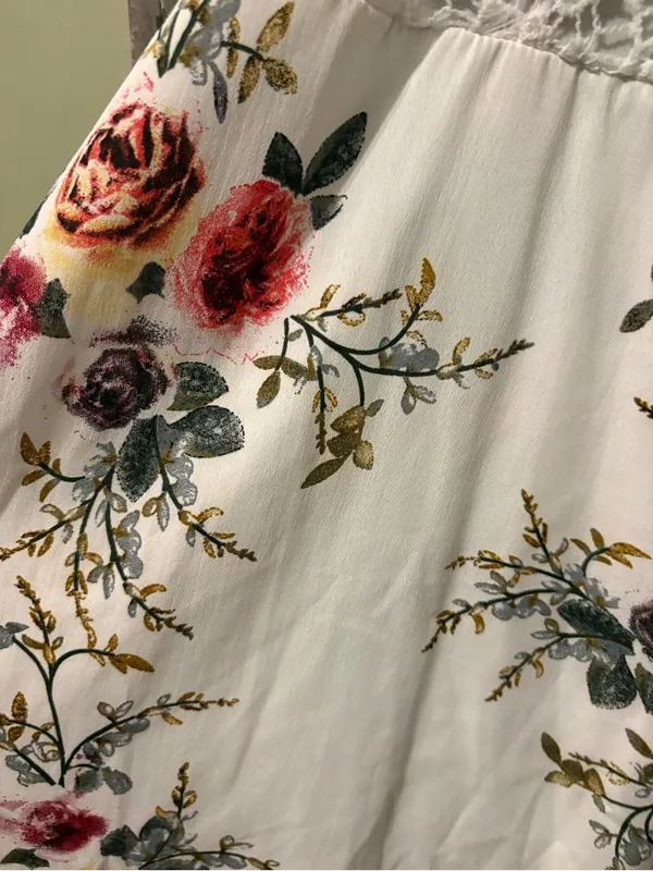 ROMWE White Lace Bodice Floral Dress - Image 3