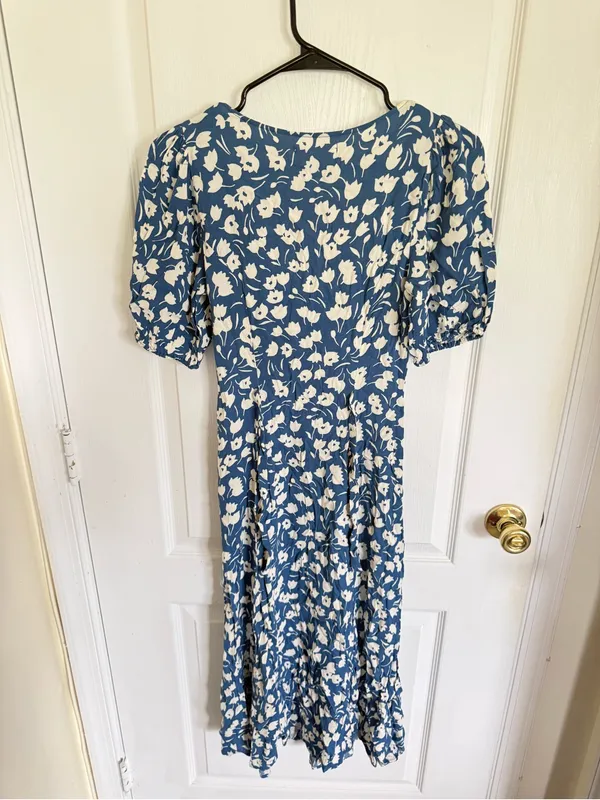 Reformation Beechwood Blue Floral Midi Dress - Image 8