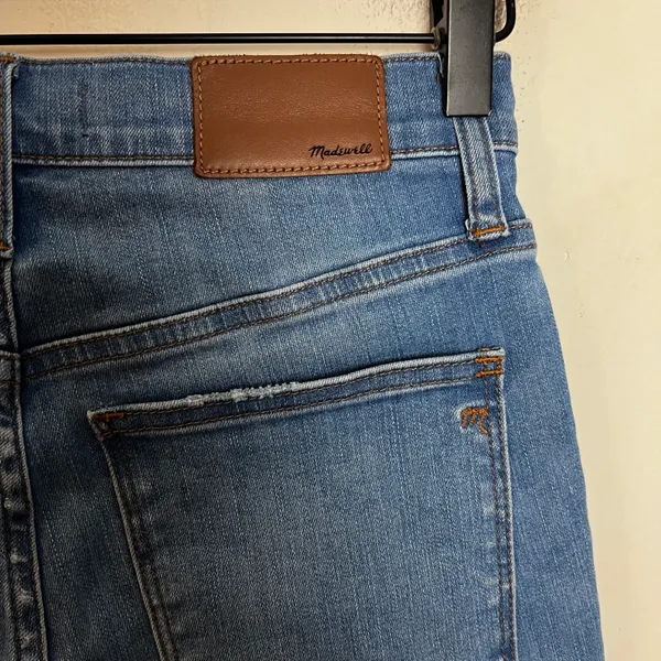 - Cali Demi-Boot Jeans Medium Wash Mini Flare - Image 5