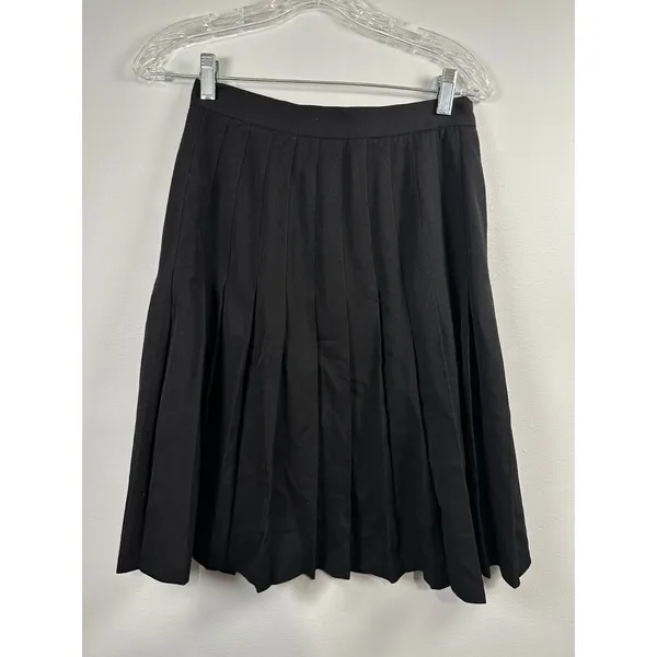 Anne Klein Skirt 8 Pleated A-line Black Classic Knee‎ Length 100% Wool Modest - Image 2