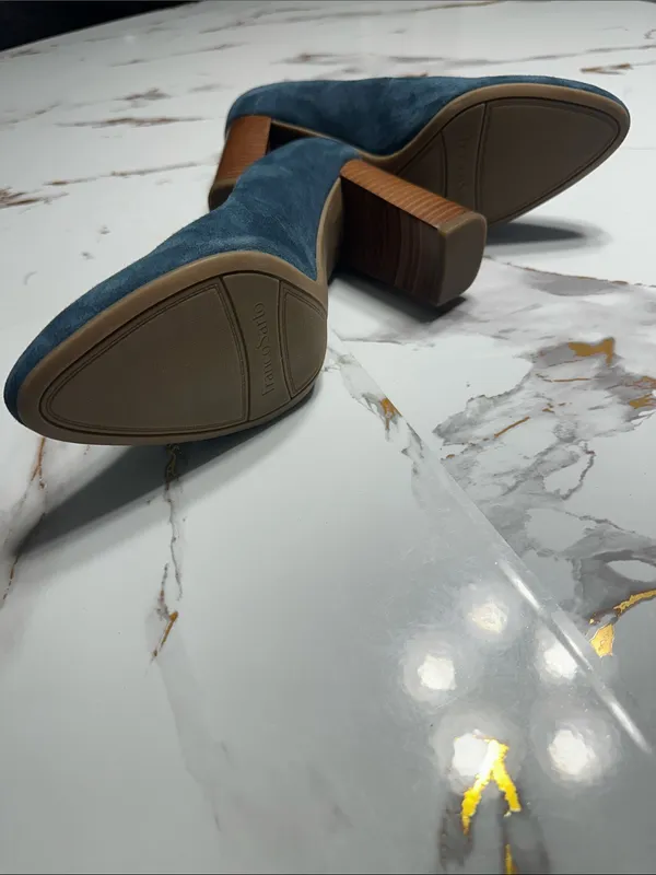 Franco Sarto Blue Suede Block Heel Pumps - Image 12