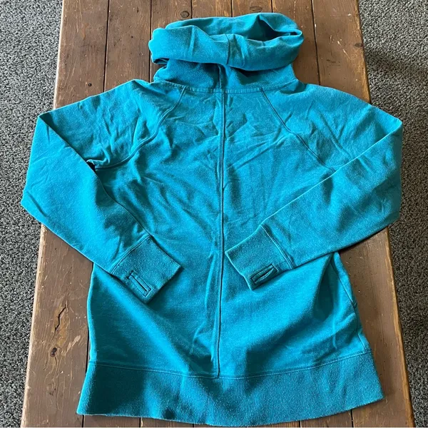 L.L.Bean cowl neck pullover sweatshirt relaxed hood thumbhole cuffs - Image 7