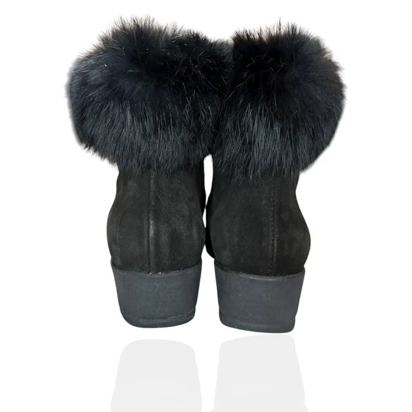 La Canadienne Black Suede Leather Real Fur Trim Wedge‎ Boots Size 6 $685 Canada - Image 5