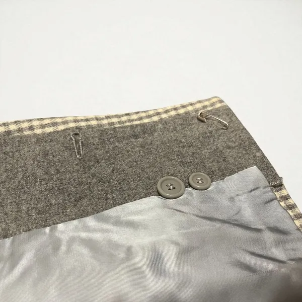 Vintage 90s Cropped Wool Blend Grey & Cream Pointed Lapel Gingham Check Blazer - Image 12