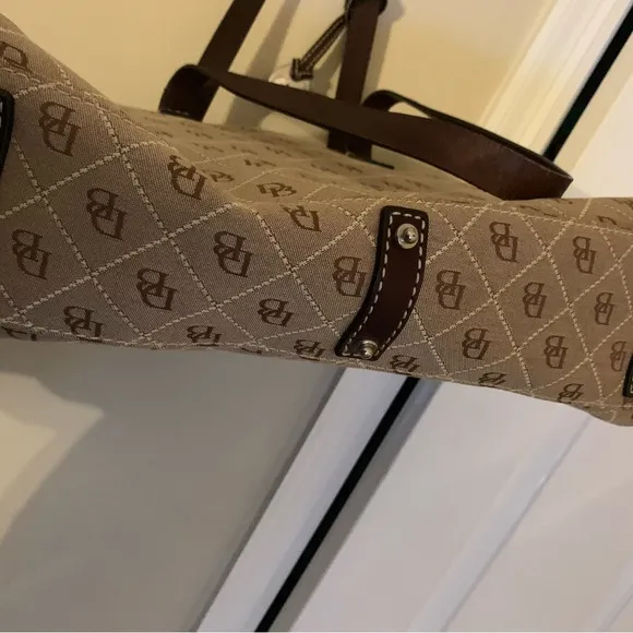 Dooney & Bourke Jacquard tote‎ Jacquard signature tote - Image 3