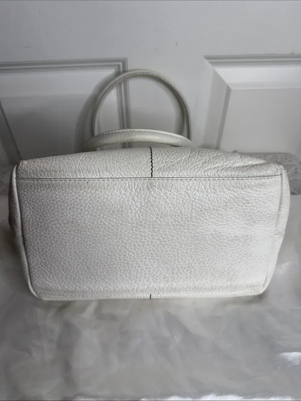 Italian Furla White Pebbled Leather Top-Handle white handbag purse - Image 7