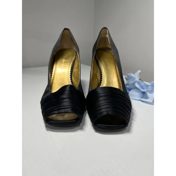 AK Anne Klein Aktaran Black Satin Peep Toe Block Heel Pumps Size‎ 6.5M - Image 2