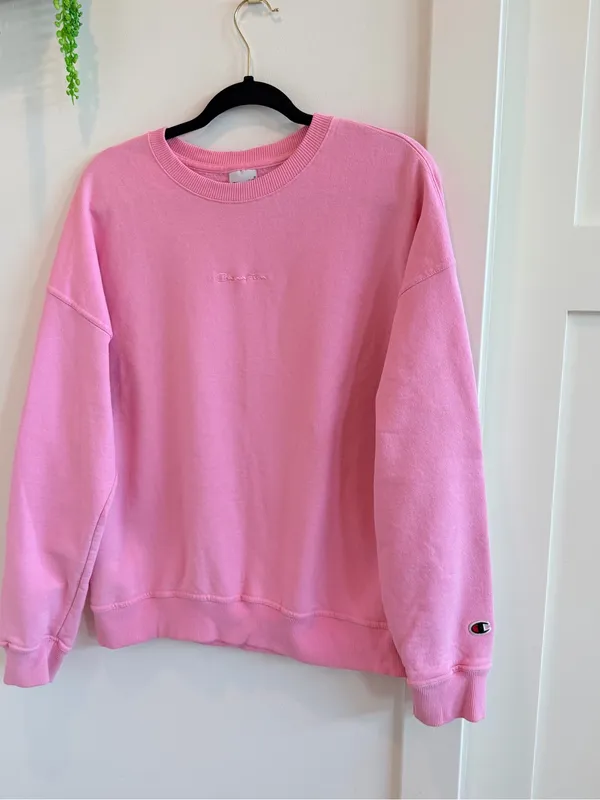 Champion Bubblegum Pink Embroidered Middle Logo Crewneck Sweatshirt - Image 2