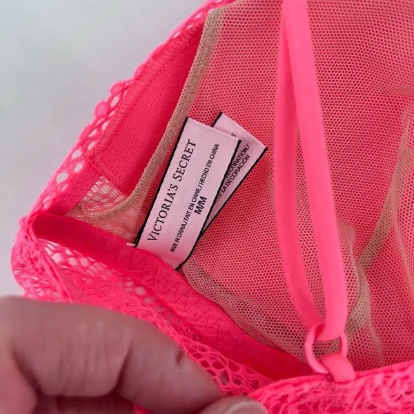 Victoria's Secret Long‎ Line Lacy Bralette in Coral - Image 10