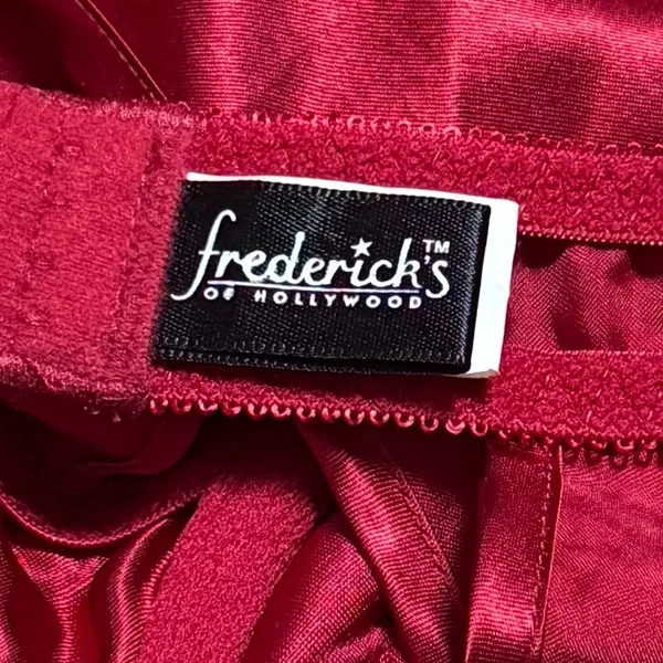 Frederick’s of Hollywood Wine Red Heart Jeweled Embroidered Teddy Top XL‎ - Image 8