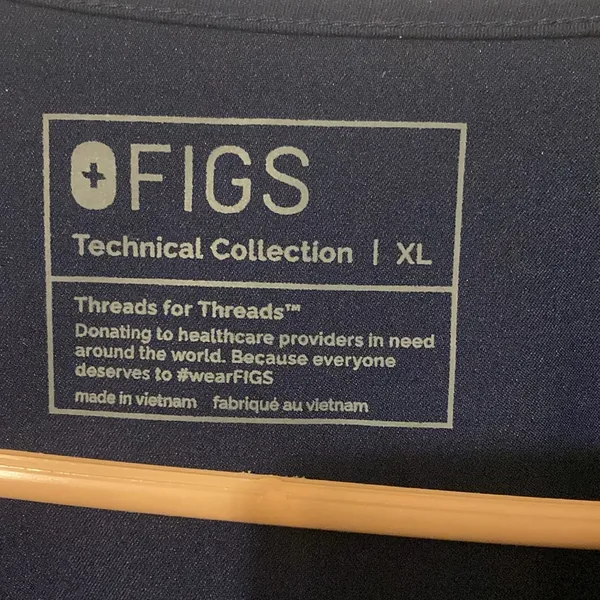 Figs Technical Collection 3 Pockets Women’s Size XL Blue Scrub Top - Image 3