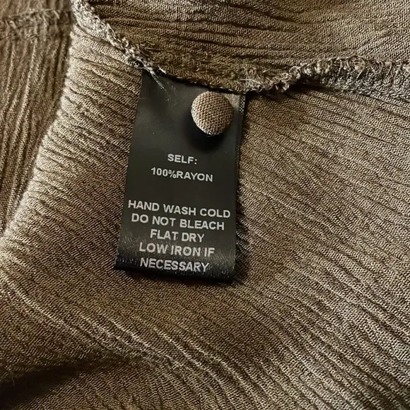 Lulus brand Olive Green Open Ruffle Sleeve Blouse size small - Image 3