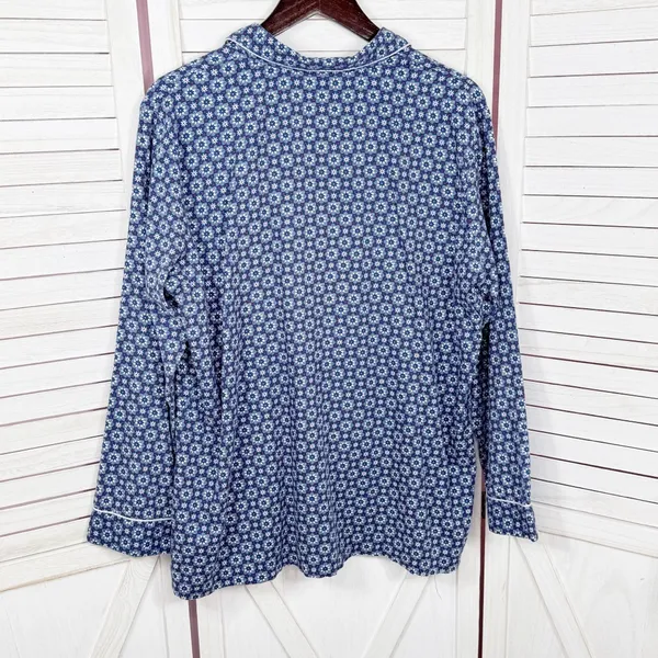 Victorias Secret Snowflakes Flannel Button Up Pajama Top Shirt Blue XL‎ - Image 8