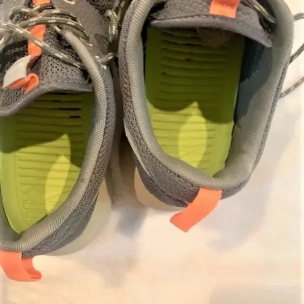 Women’s Nike‎ Roshe One Trainers size 10 in grey - Image 7
