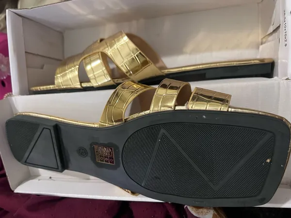 SheIn Gold Sandles - Image 2