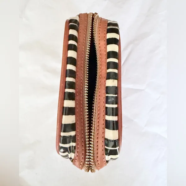 Tory Burch Black & White Striped Cosmetic Pouch Brown Logo Trim - Image 5