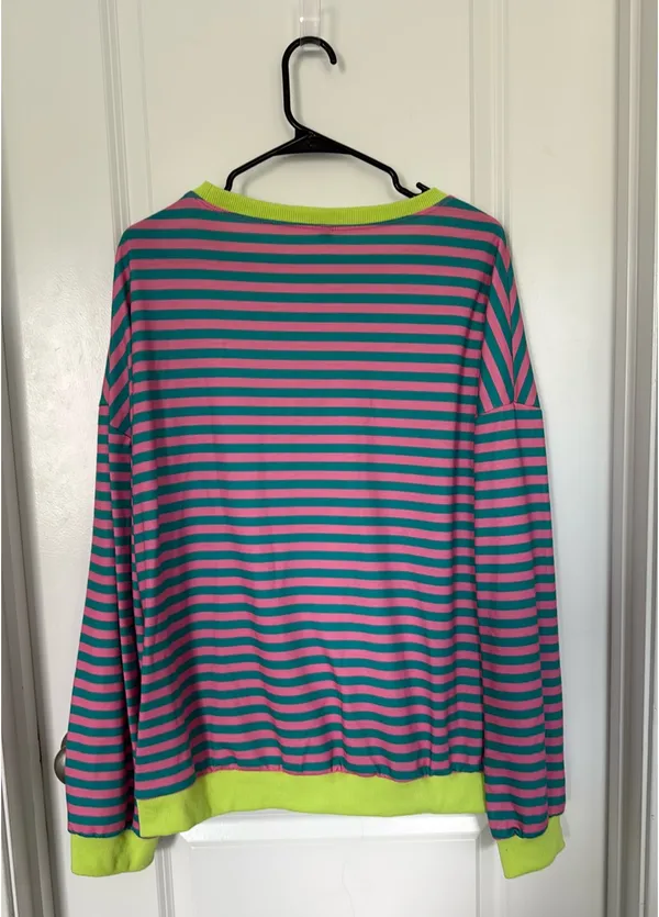 Pullover Multiple Size undefined - Image 3