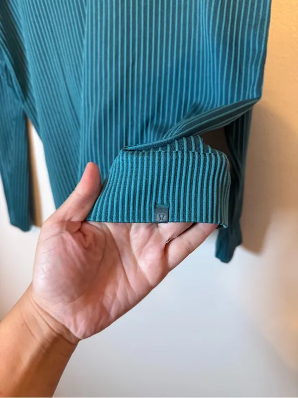 Lululemon Rest‎ Less Pullover
Colour Rib Green Jasper / Oceanic - Image 3