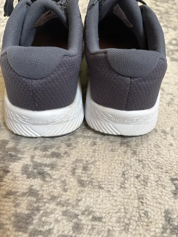 New Balance Sneakers - Image 7