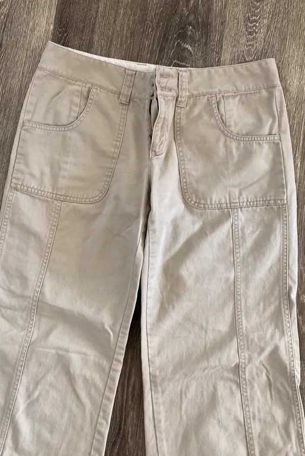 Old Navy Y2k baggy loose utility cargo pants khaki beige tan low rise 6 - Image 3