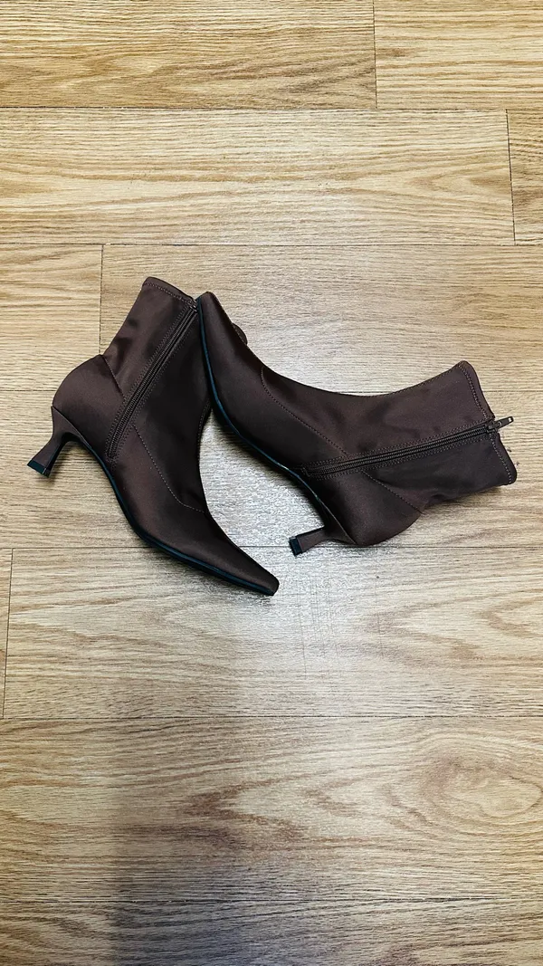 UNISA Brown Pointed Toe Ankle Boots - Image 7