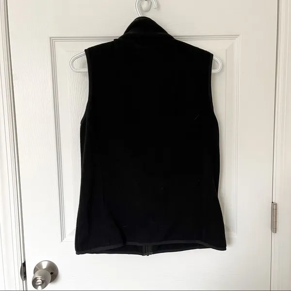 Polar fleece vest - Image 2