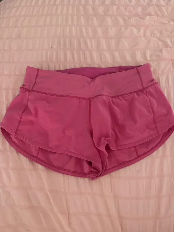 Sonic Pink Lululemon Speed Up Shorts 2.5" Low-Rise - Image 3