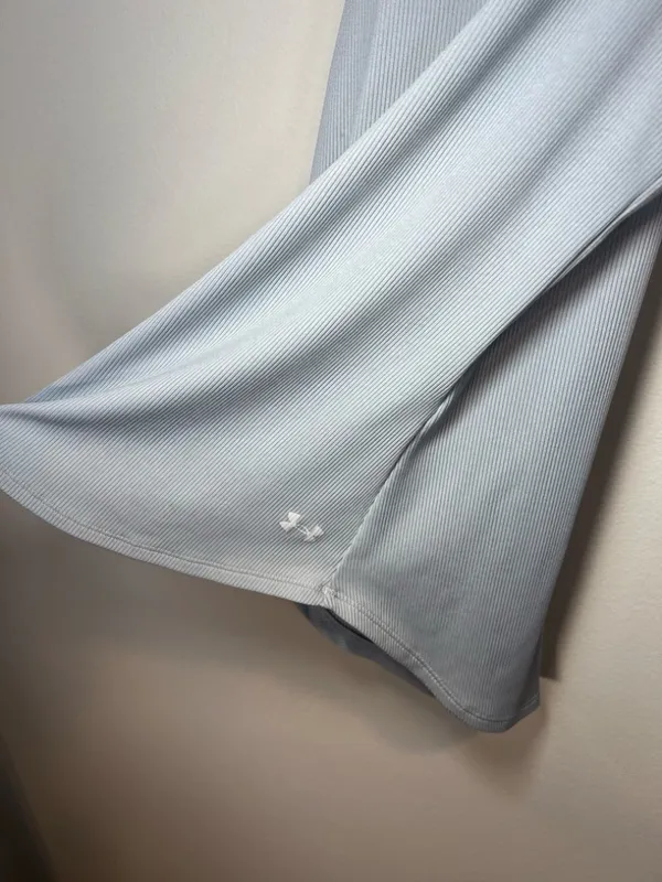 Under Armour Victory Tank Top Light Gray HeatGear Racerback Workout Gym Sz Small - Image 6