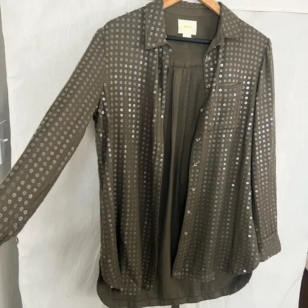 Anthropologie Maeve Olive Green Button Down Sequin Shirt Size XS - Image 4