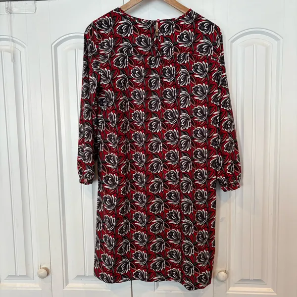 Loft Outlet Red Floral‎ Dress Size Small - Image 2