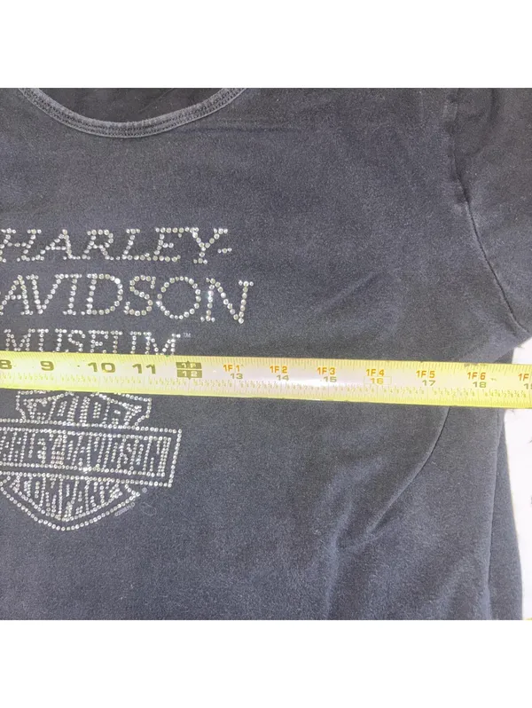 Harley-Davidson Museum Woman’s XL Rhinestone Motorcycle Logo Black T-Shirt - Image 7