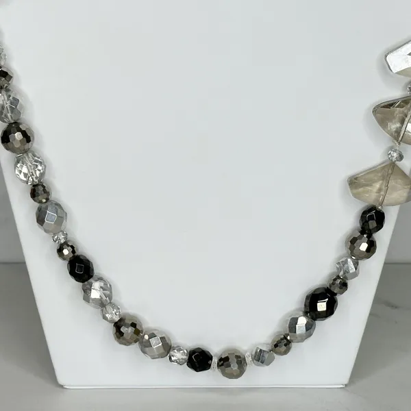 Chico's Metallic Beaded Long Statement Necklace ✨ - Image 2