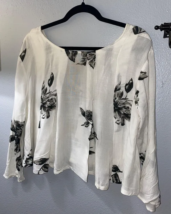 Floral Blouse - Image 2