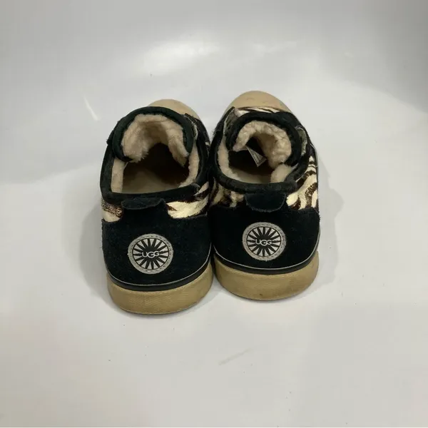 UGG Laela Sherpa lined sneakers zebra print calf‎ hair size 7.5 - Image 6