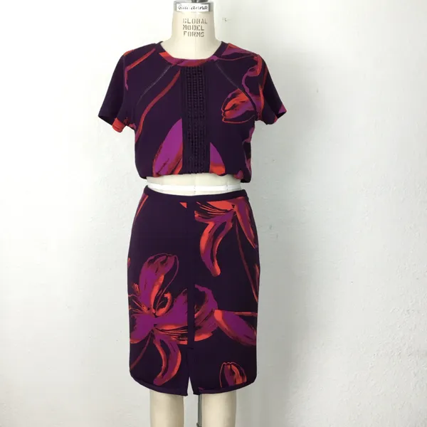 Worthington Women’s Top Skirt 2 Pc Size M Purple /Red Vintage Stretch Comfy - Image 4
