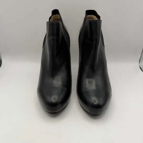 GUESS ANKLE BOOTS, NWOB‎ Black Leather Platform High Heels, WGMIST Booties 10M - Image 3