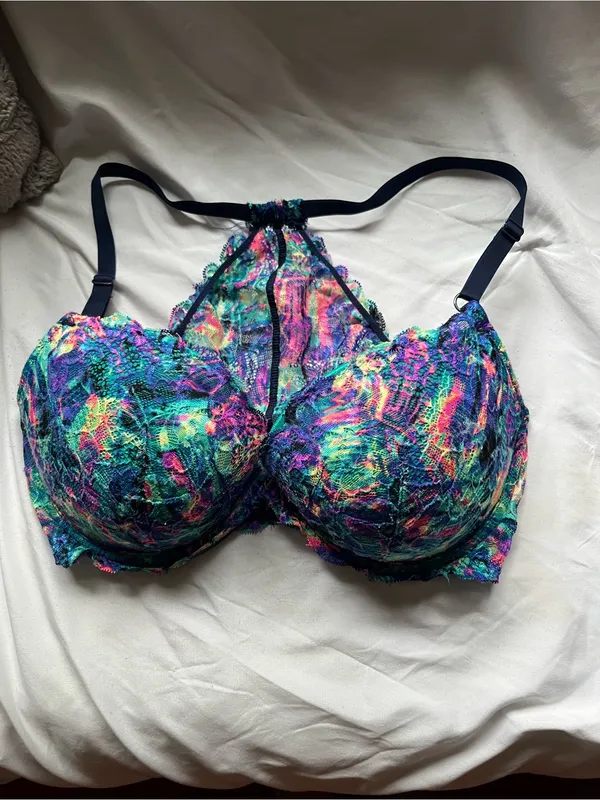 Victoria’s Secret PINK bra size 36DD - Image 4