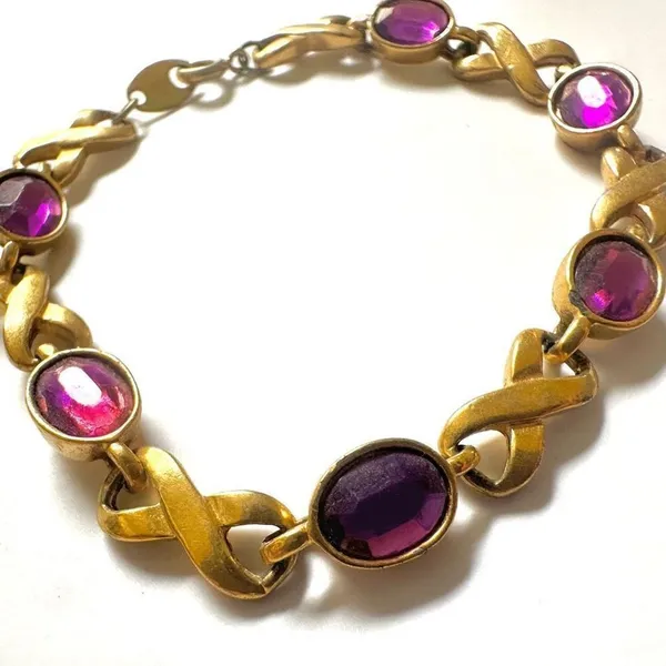 Vintage Avon purple and gold tone infinity link bracelet - Image 2