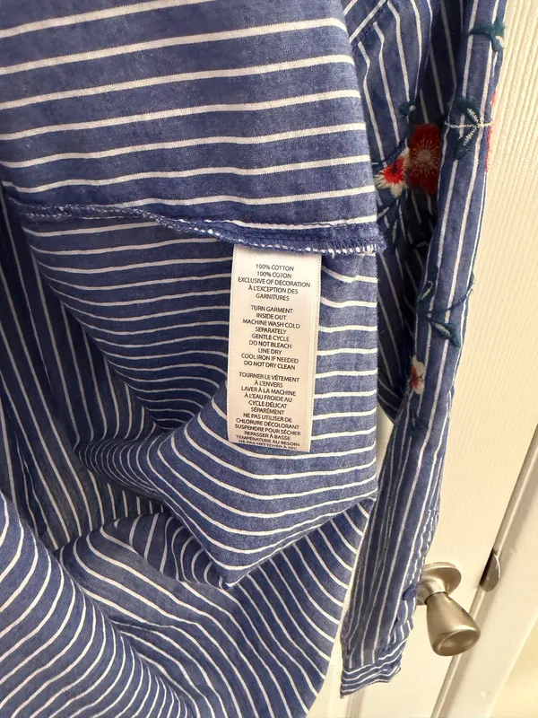 BeachLunchLounge Blue Striped Floral Embroidered Button Down Shirt Small - Image 5