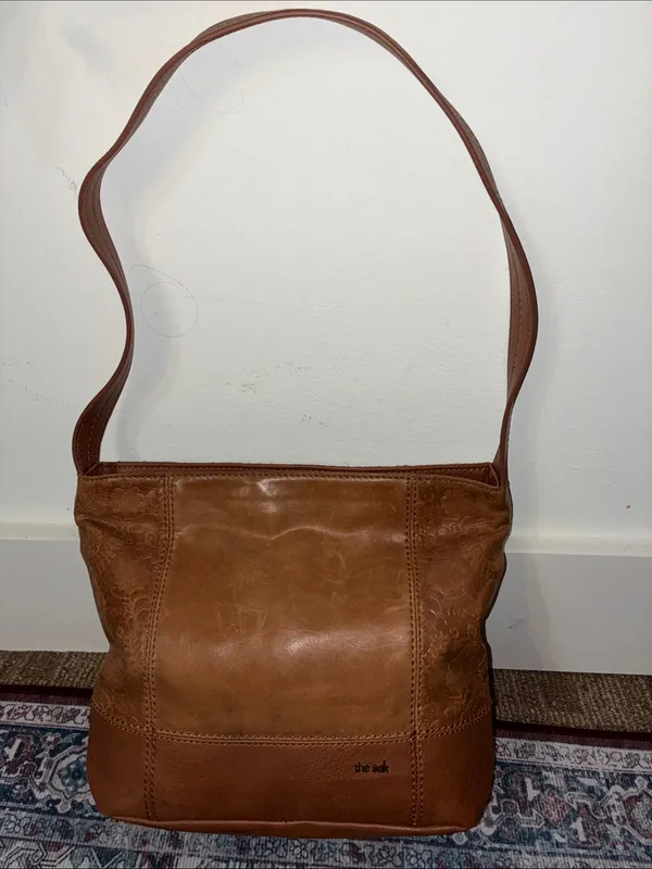 The Sak Tan Light Brown Tooled Leather Shoulder Bag Purse - Image 2