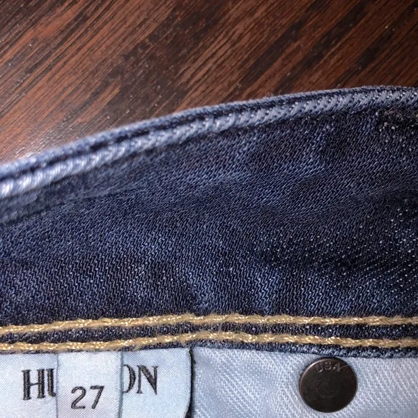 Hudson jeans size 27 flap pocket - Image 4