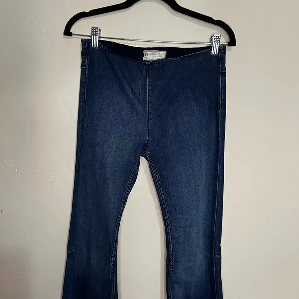 Free‎ People Penny Pull-On Flare Bell Bottom Hippie Festival Denim Jeans - Image 6