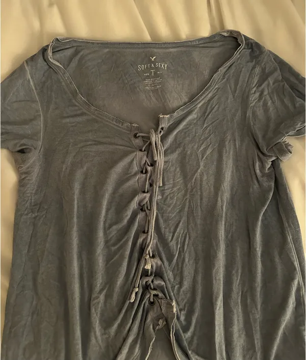 American Eagle light blue lace up top soft and sexy - Image 2