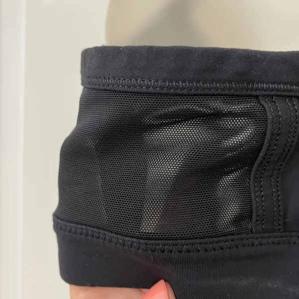 Lululemon‎ Pump It Up Sz 8 Striped Mesh Sides Racerback Sports Bra No Pads - Image 3
