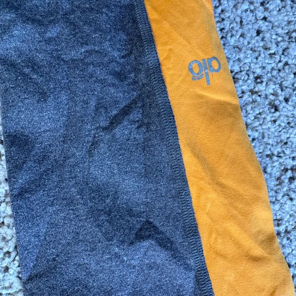 Alo Yoga‎ Ascendant Legging in Colorblock Stormy Heather/Aqua/Flame Small/Medium - Image 7