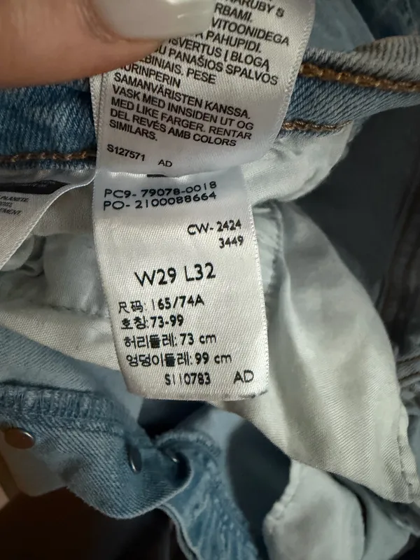 Levi’s Ribcage Straight Jeans - Image 2