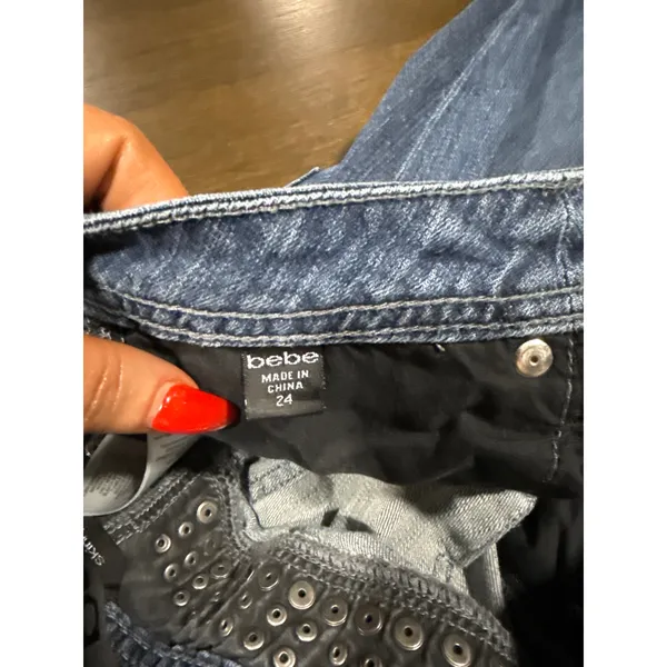 Bebe Women's Studded Skinny Jeans in Blue - Image 4