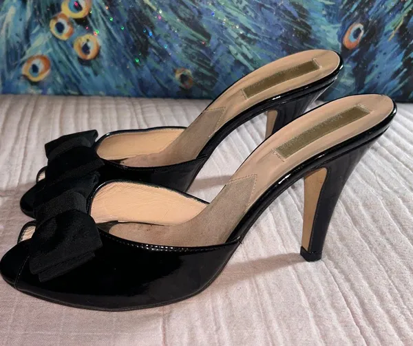 Michael Kors Size 7.5 Peep Toe Heels - Image 3