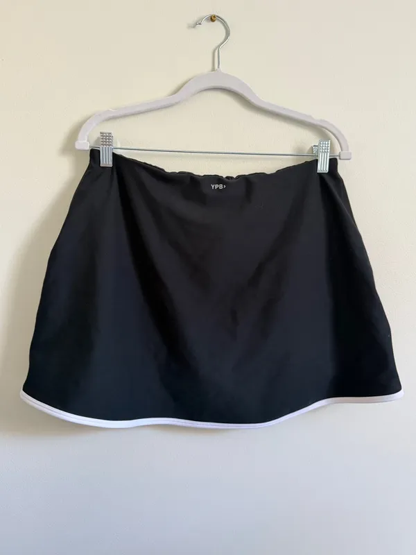 Abercrombie & Fitch YPB SculptLux Mini Skirt Size Large - Image 6